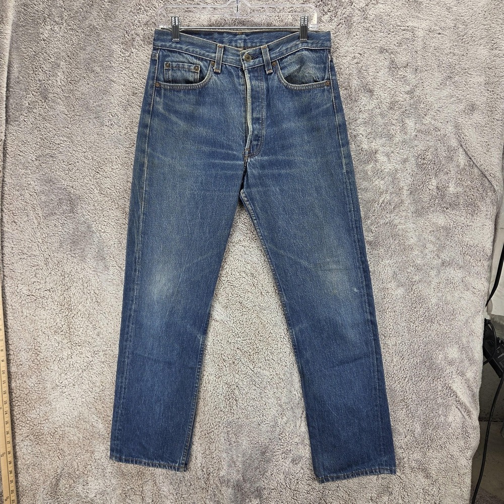 Vintage Levis 501 Jeans Mens 31x30 Blue Medium Wash Made In USA 80s Button Fly